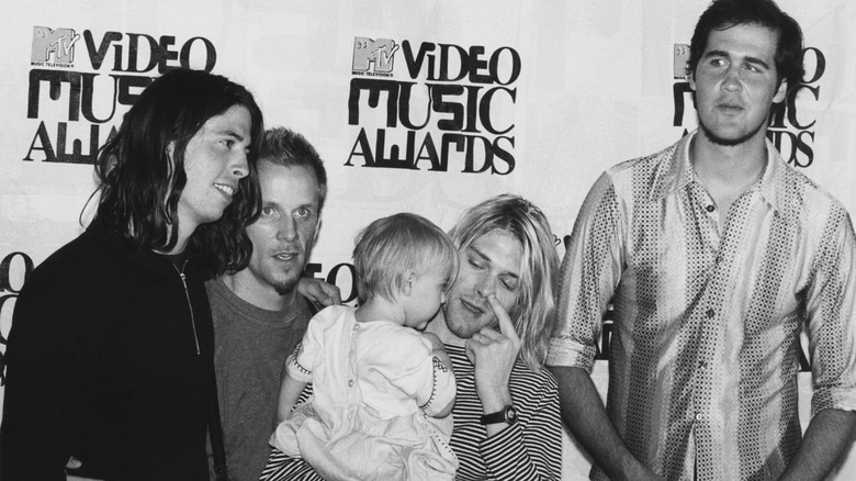 Nirvana avec Frances Bean Cobain en 1993