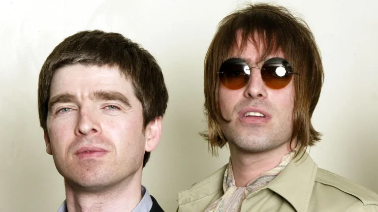 Oasis : L&rsquo;origine inattendue du titre de leur tube Wonderwall