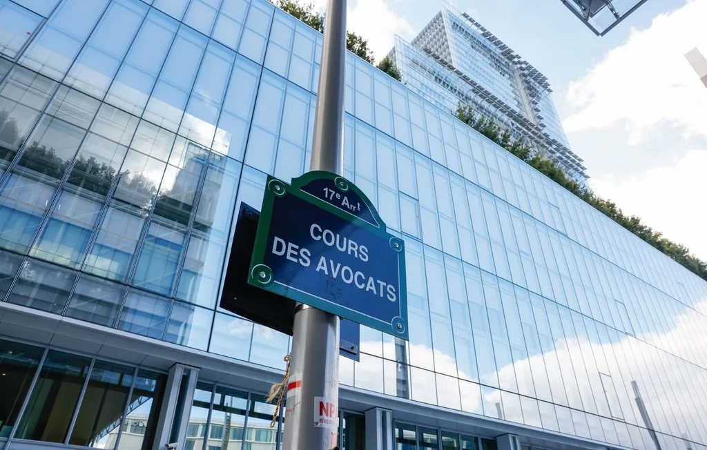 Réforme de la justice : les avocats en grève contre le plaider-coupable