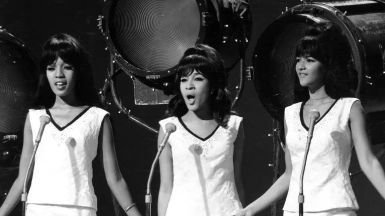 5 chansons cultes des Ronettes qui ont marqué les années 60