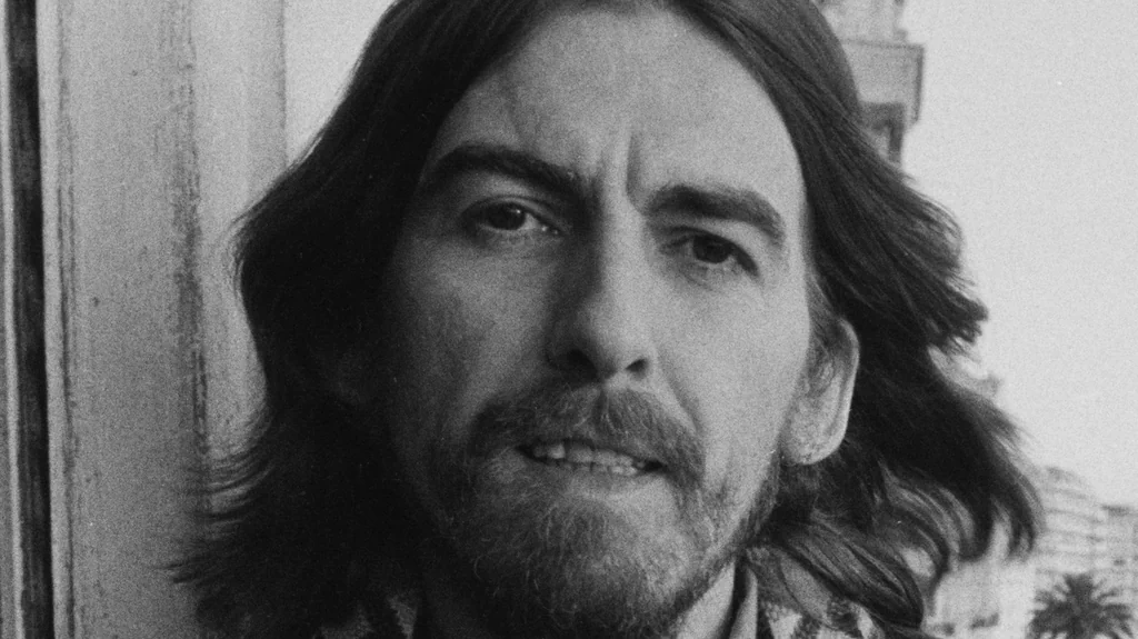 George Harrison : L'invention qui a changé la musique et aidé des millions