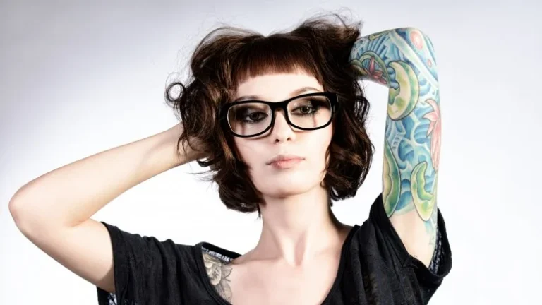 L&rsquo;étrange histoire des tatouages à travers les âges