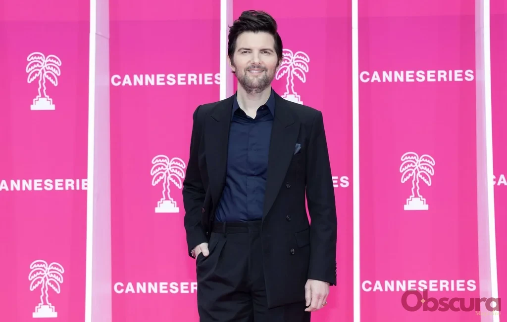 Adam Scott imagine une série d'action insolite à Canneseries