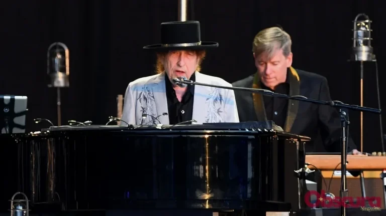 Bob Dylan : son premier numéro 1 à 78 ans avec un titre de 17 minutes