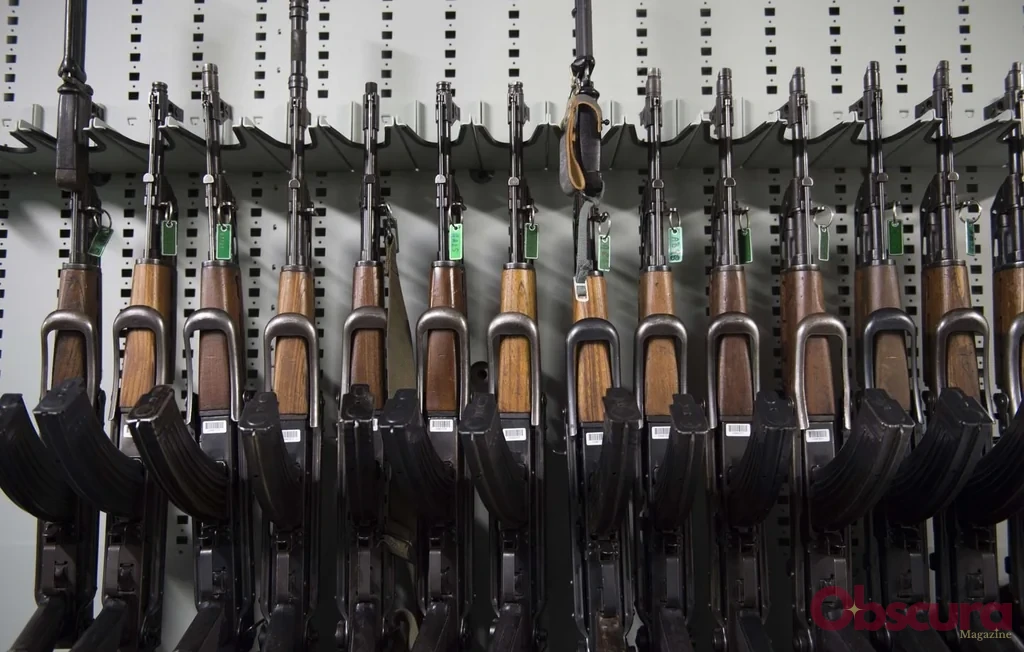 Corse : 14 armes à feu et un AK-47 volés chez un particulier