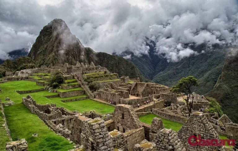 Drame au Machu Picchu : un touriste meurt après une chute de 300 mètres