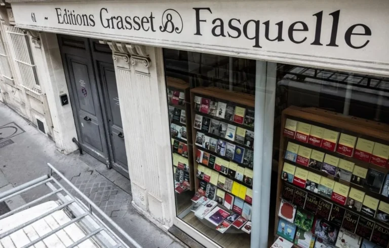Grasset et Fayard : le combat des auteurs pour leurs droits