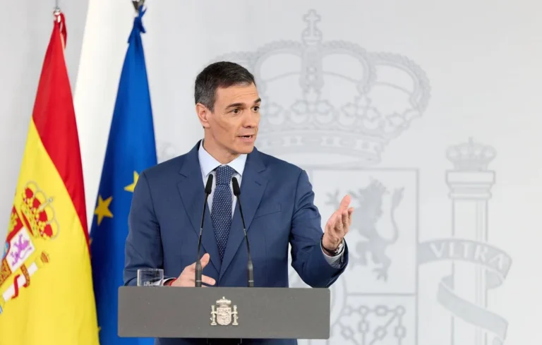 Espagne : Pedro Sánchez demande à l&rsquo;UE de rompre l&rsquo;accord avec Israël