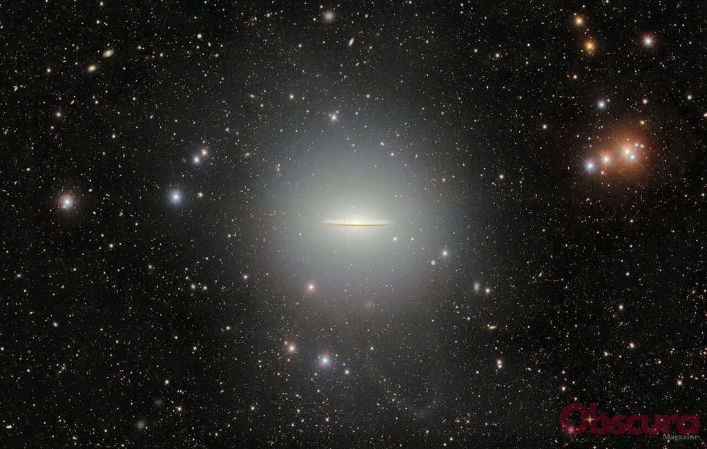 La galaxie du Sombrero M104 dans une image officielle de NOIRLab obtenue avec DECam