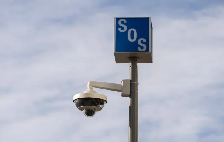 Gard : un homme sauvé d&rsquo;un arrêt cardiaque grâce à la vidéosurveillance