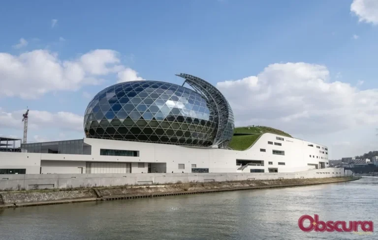 L&rsquo;île Seguin accueille le centre d&rsquo;art Large en octobre