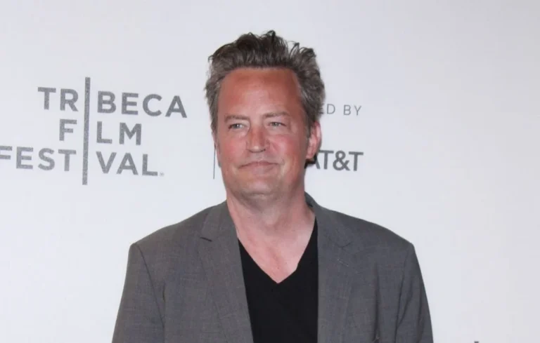 Matthew Perry : des objets cultes de Friends aux enchères