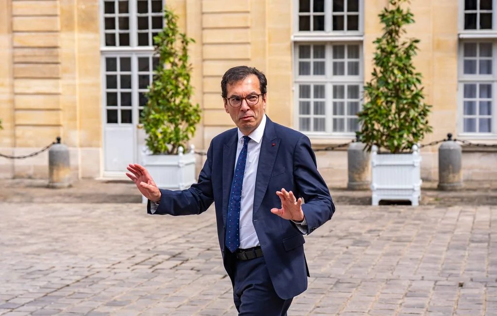 Pas de jour férié le 8 mars : le ministre du Travail tranche