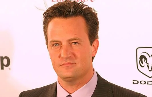 Mort de Matthew Perry : 41 mois de prison pour son assistant