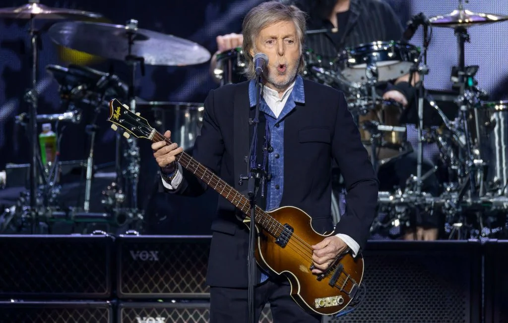 Paul McCartney banni de son propre subreddit : une erreur insolite