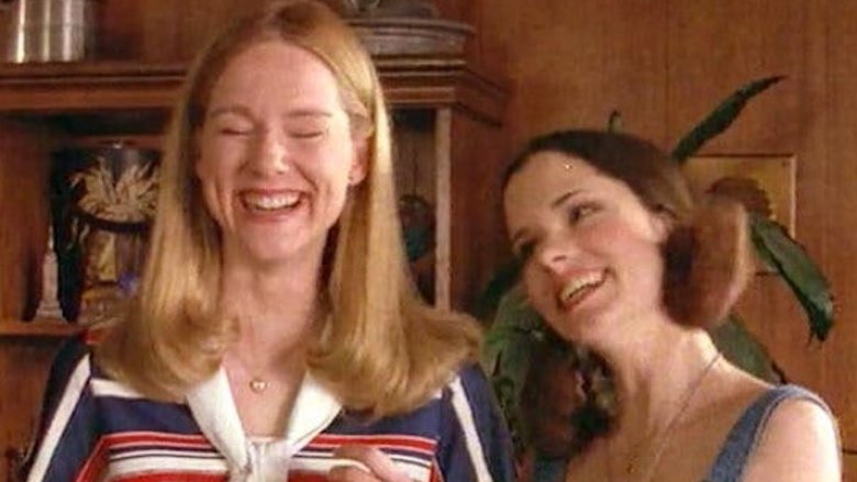 Laura Linney et Parker Posey