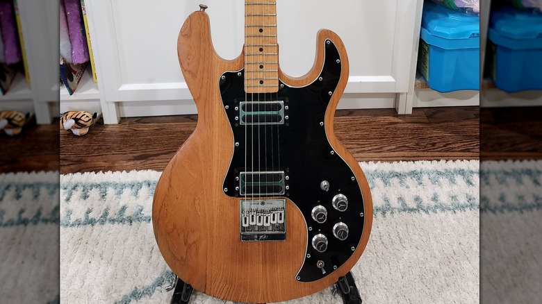 Guitare Peavey T-60