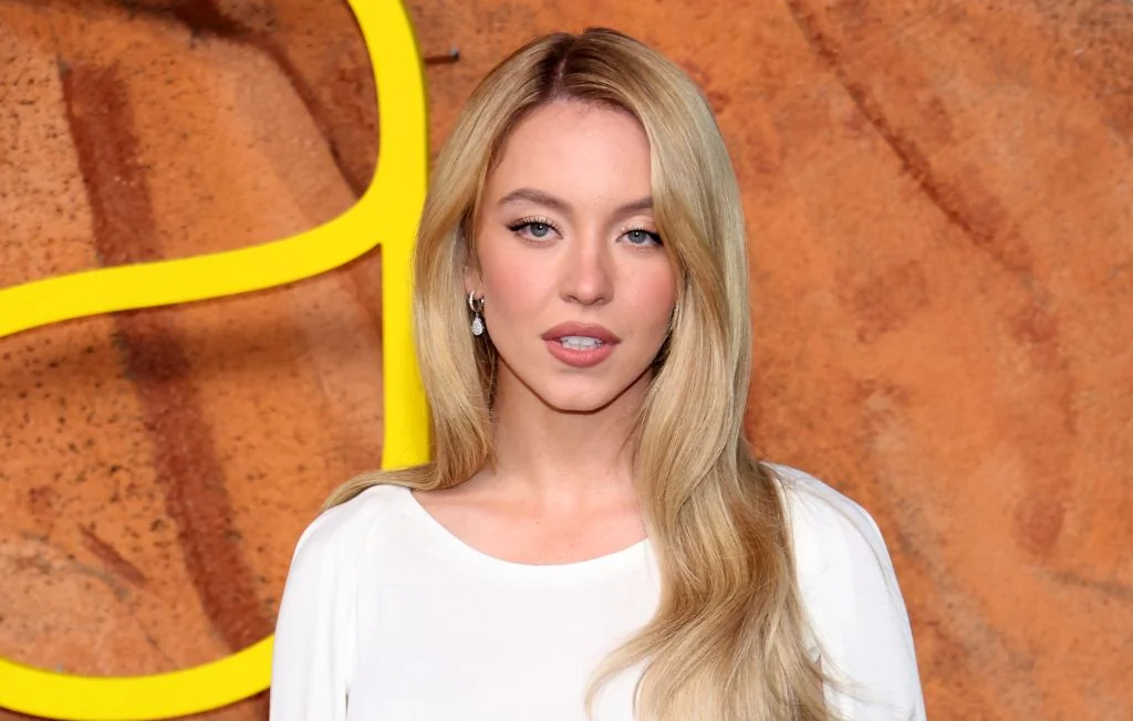 Pourquoi Sydney Sweeney est absente du Diable s’habille en Prada 2