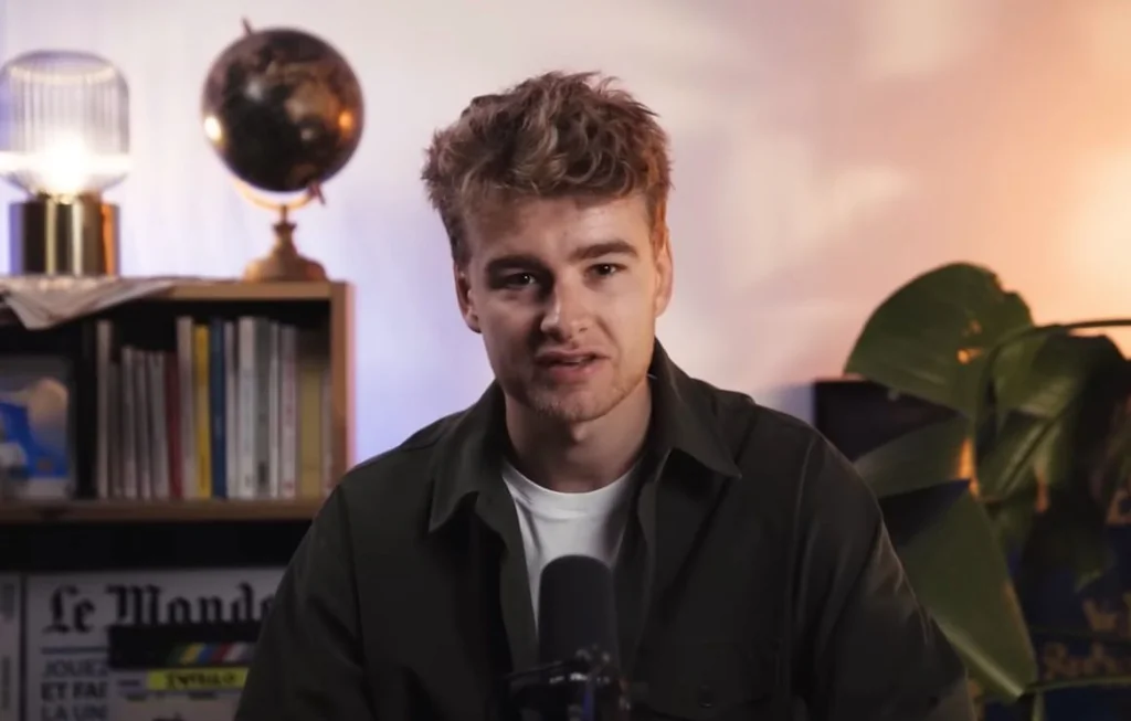 Qui est Gaspard G, le youtubeur qui s'allie à TF1 pour 2027 ?