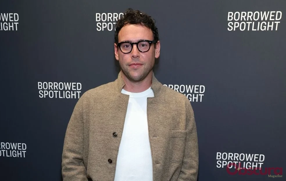 Scooter Braun se confie sur sa relation avec Sydney Sweeney