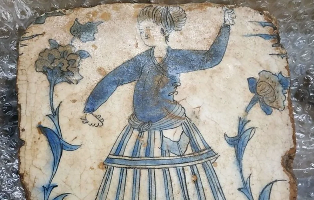 Trafic de biens culturels : les douanes françaises multiplient les saisies
